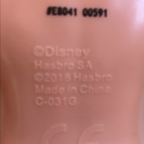 Ryder Fashion Doll Frozen II Retired To Dress Sámi - Picture 5 of 5